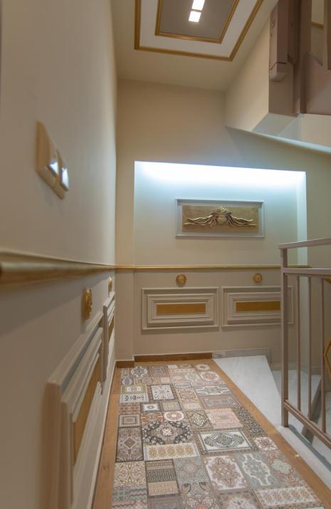 Royal Apartment