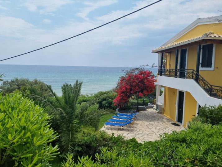 Corfu Glyfada Beach Apartment