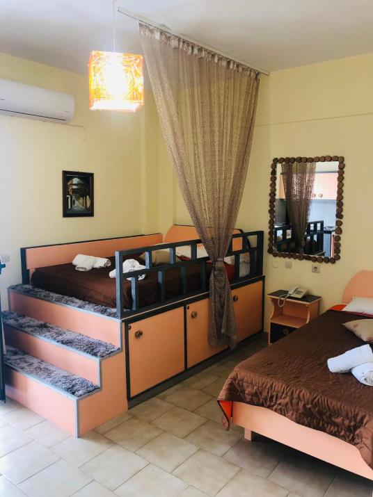 Takis Hotel Apartments