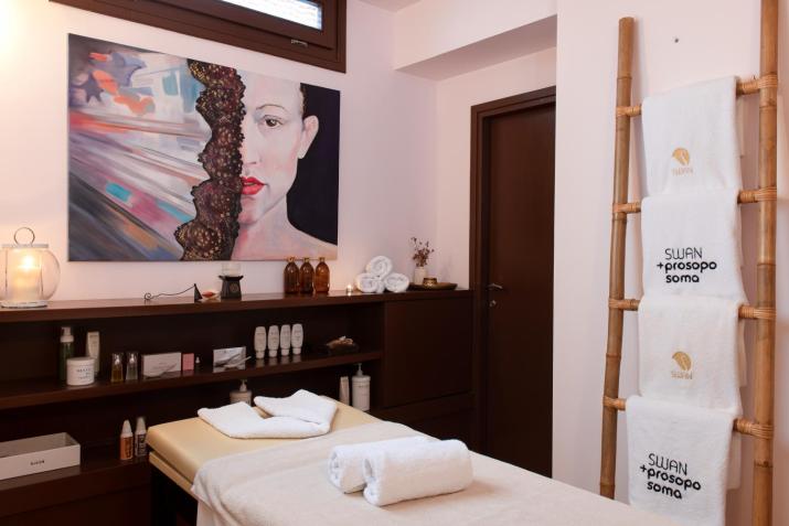 Porto Kea Suites by Sandglass