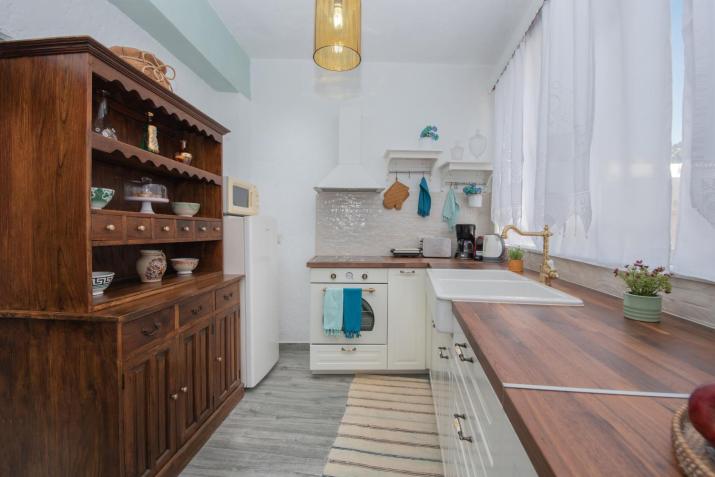 Philoxenia traditional house