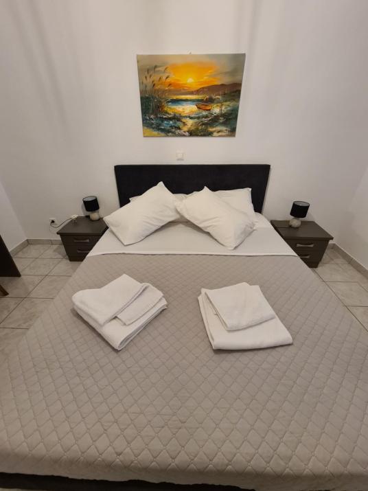 Harbour Lounge rooms