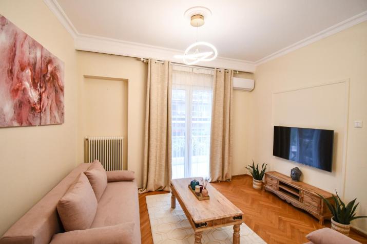 Porto Sea View Apartments - D. Gounari 5