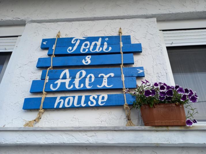 Tedi&Alex house