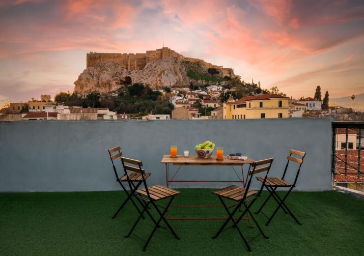 Plaka Apartment With Terrace View
