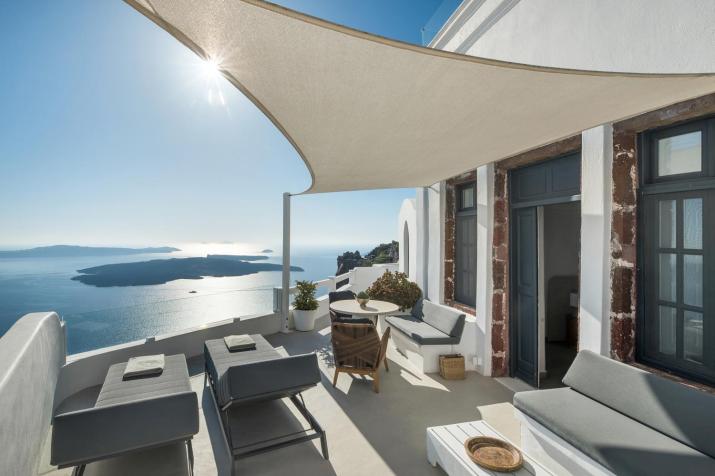 Aqua Luxury Suites by NOMÉE Hospitality Group