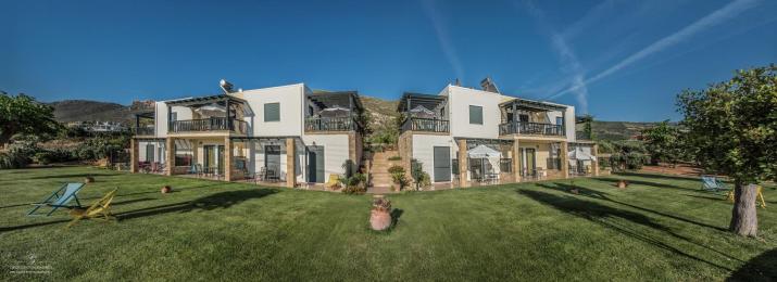 Magnolia Apartments and Studios