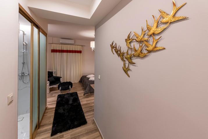 Psyche & Eros Mythical Suites