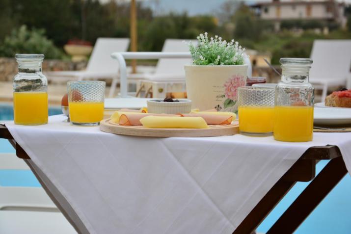 Elianthos Villas