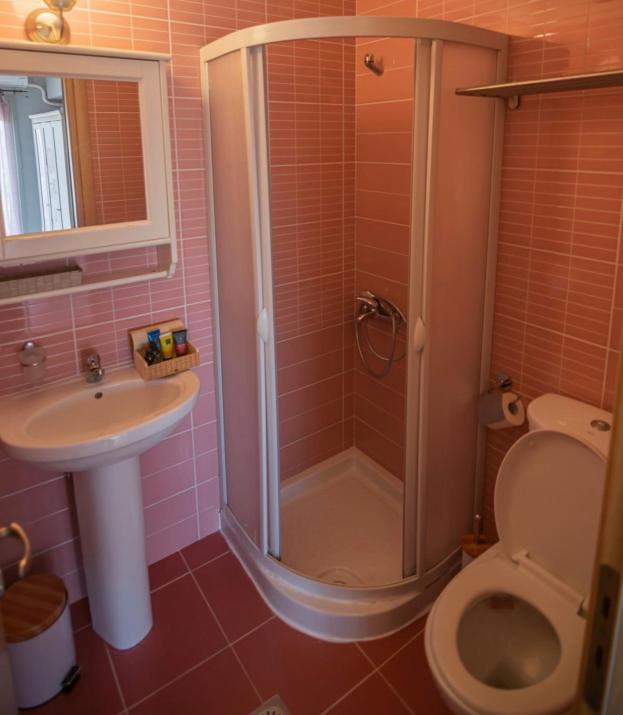 to mikro boutique apartment