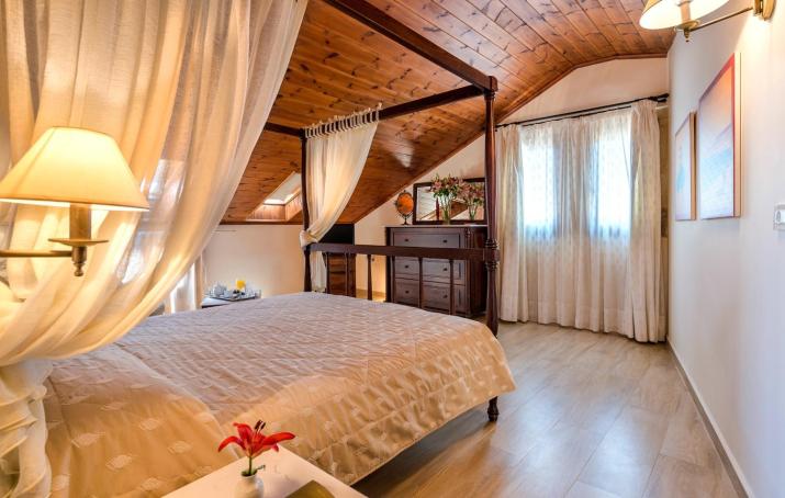 Spilia Village Hotel & Villas