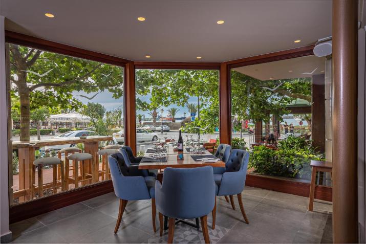 Kyma Suites Beach Hotel
