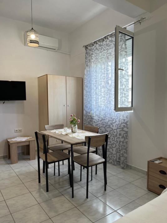 Gardenia Rooms