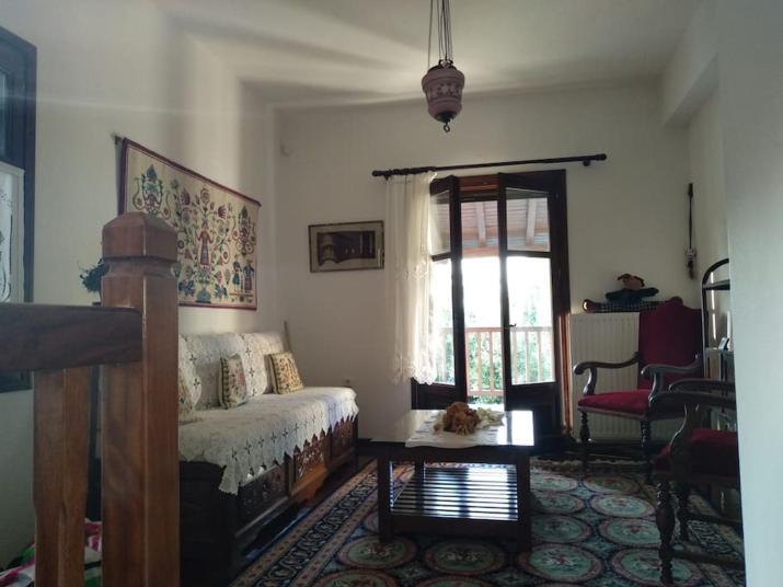 Melina's Mansion