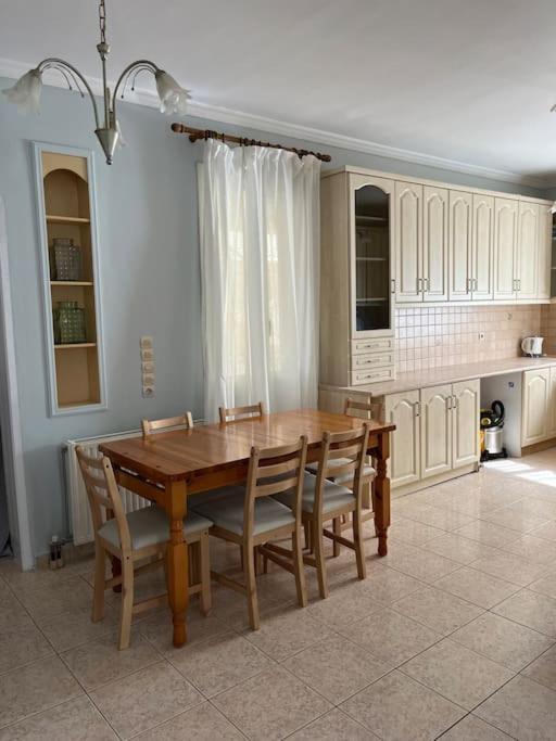 Lixouri Center Apartment