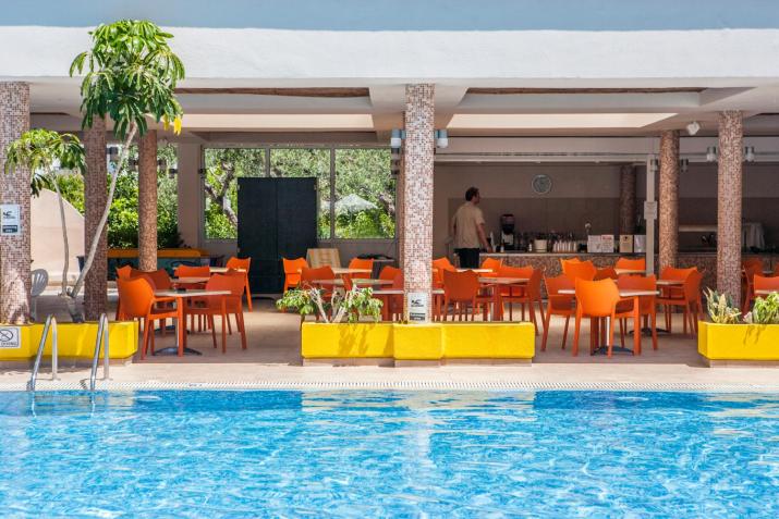 IALYSSOS BAY HOTEL