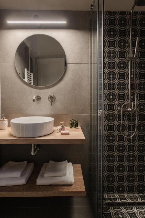 Viatzo Villas - Eclectic Villas with Heated Saltwater Pools