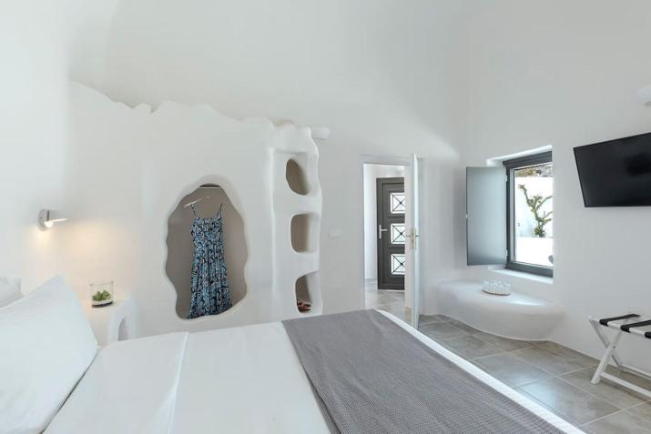 Aleanna Traditional Villa Fira