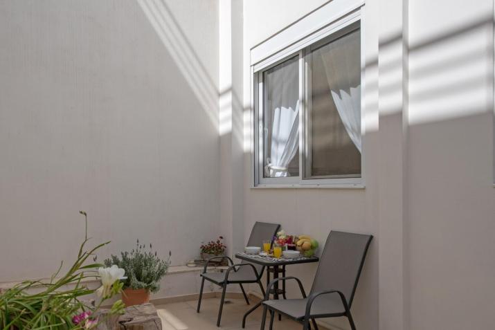 Townhouse in the Historical Centrer of Athens