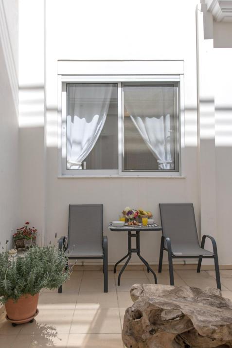 Townhouse in the Historical Centrer of Athens