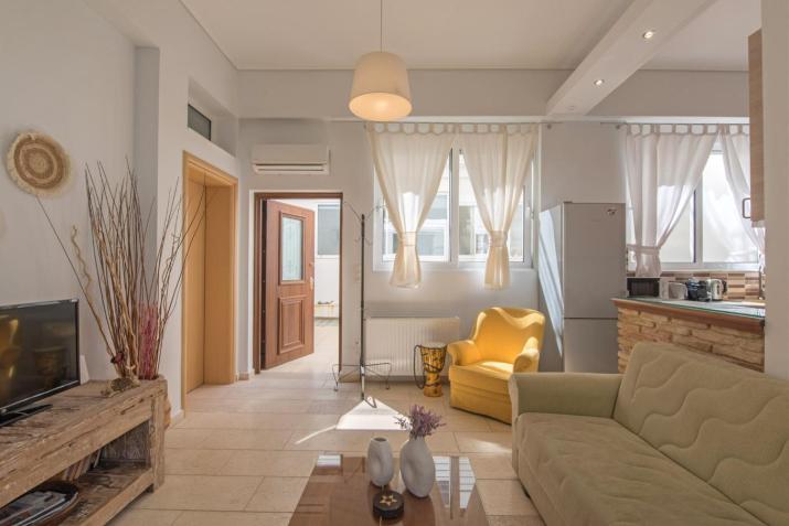 Townhouse in the Historical Centrer of Athens