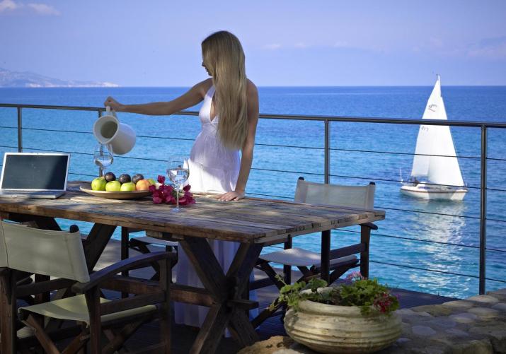 Paradisso Beach Villas