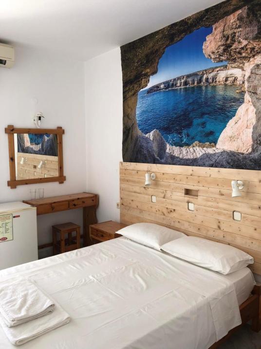 Antonis Hotel