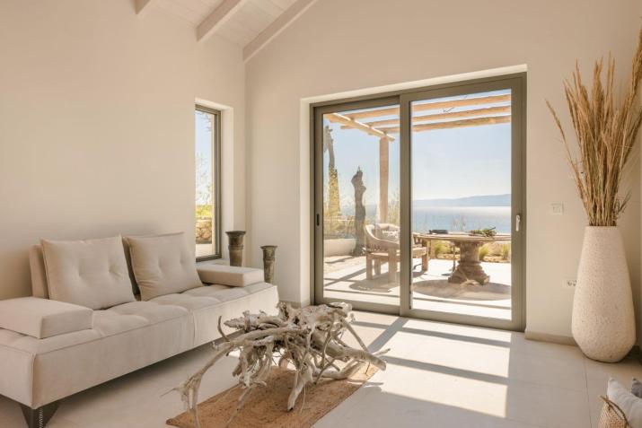 Spathes Infinity Suite - Luxury Haven with Private Pool & Sea Views