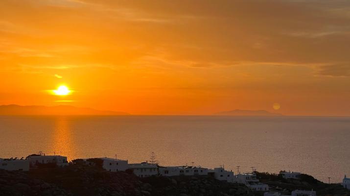 Nomia Sunset Suites Mykonos
