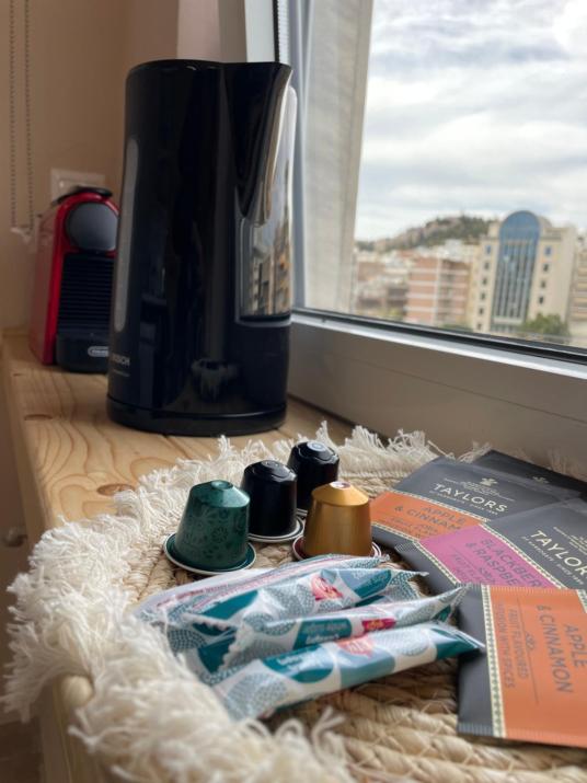 Cozy apartment in heart Athens near metro Fix 100m
