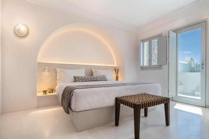 Akra Suites & Spa