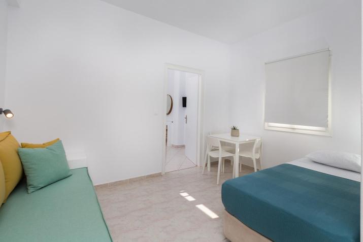 La Mer Seaside Apartments