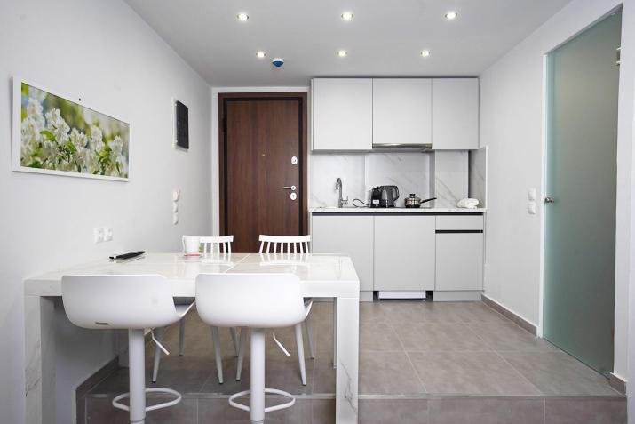 TiP - ToP Suites