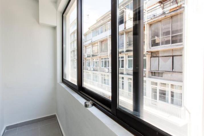 John Central Suites