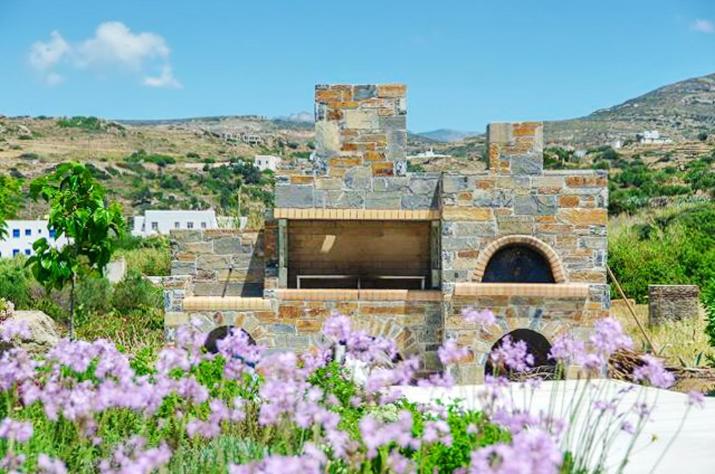 Spacious house with sea view in Ag. Arsenios, garden