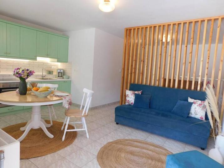 Primavera Apartments