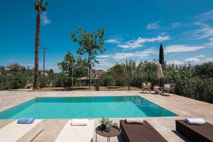 Astarte Villas - The Pine Tree Villa with Pool
