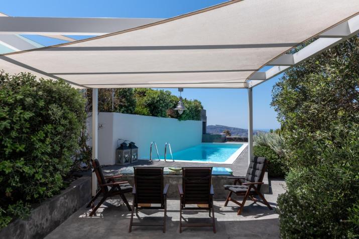 270 Oias View