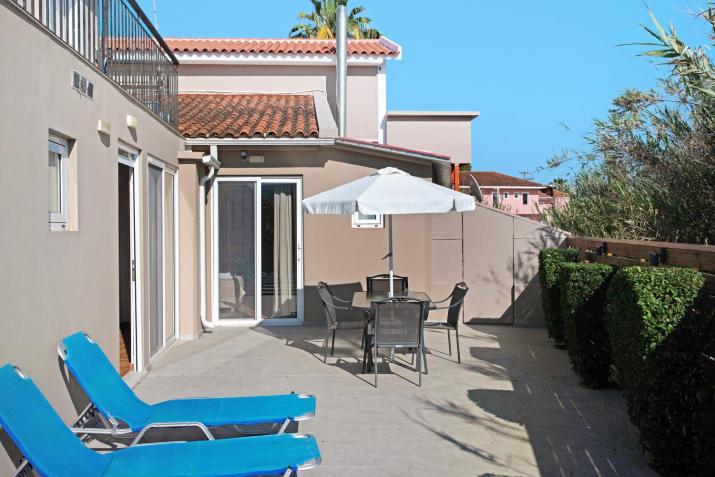 Pool Side Paradise Zante Suite
