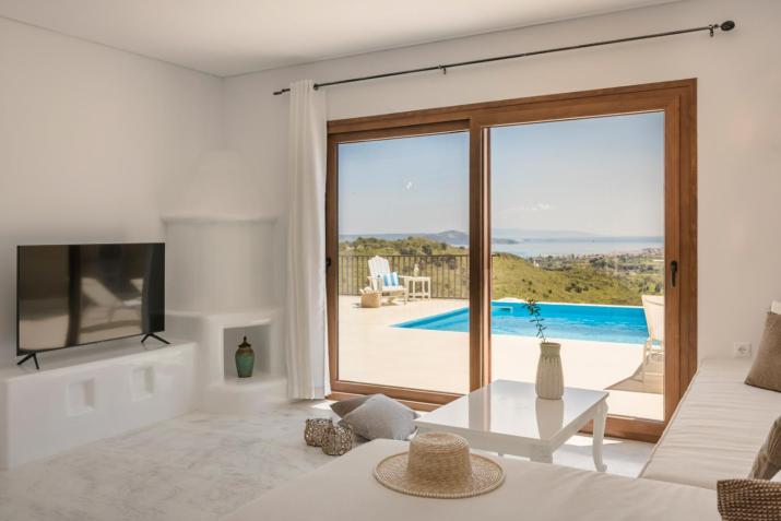Akrolithos Villas