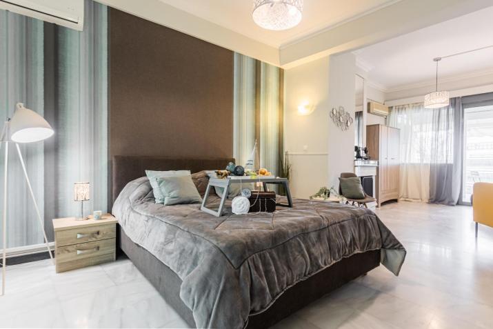 Beautiful City Rooms close to Acropolis