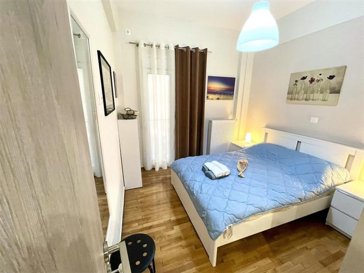 Elegant & Modern Flat Near Panathenaic Stadium