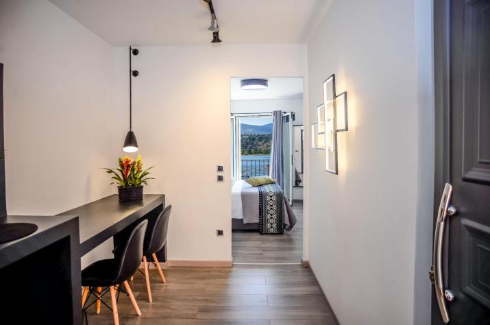 A & B Minimal Suite with Sea View in Argostoli