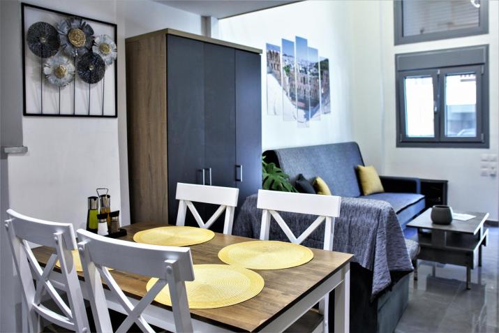Dimosthenis_loft2