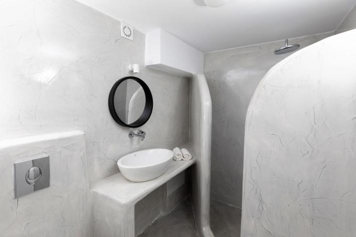 White Element