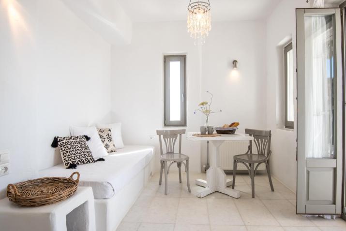 Aeraki Villas
