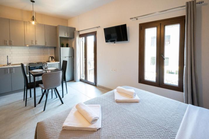 Casa en el Lago -Luxury apartments in the historical center of Ioannina