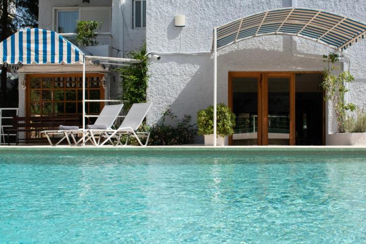 Stefanakis Hotel & Apartments