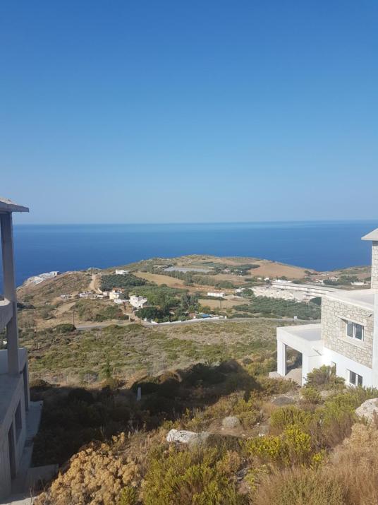 Beautiful Villa with Sea View - Sleeps 2-6 - Travel Cot Included