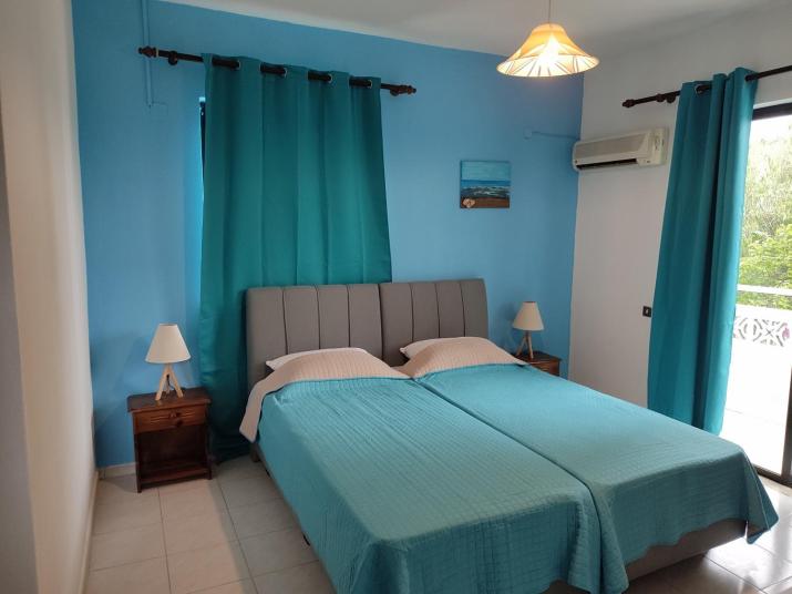 Dolphin Apartments
